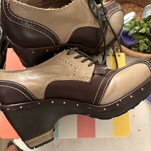Jambu Brown and Cream Leather Wedges